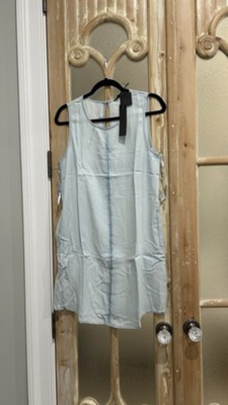 Mini denim shift dress size small sleeveless 34” Length